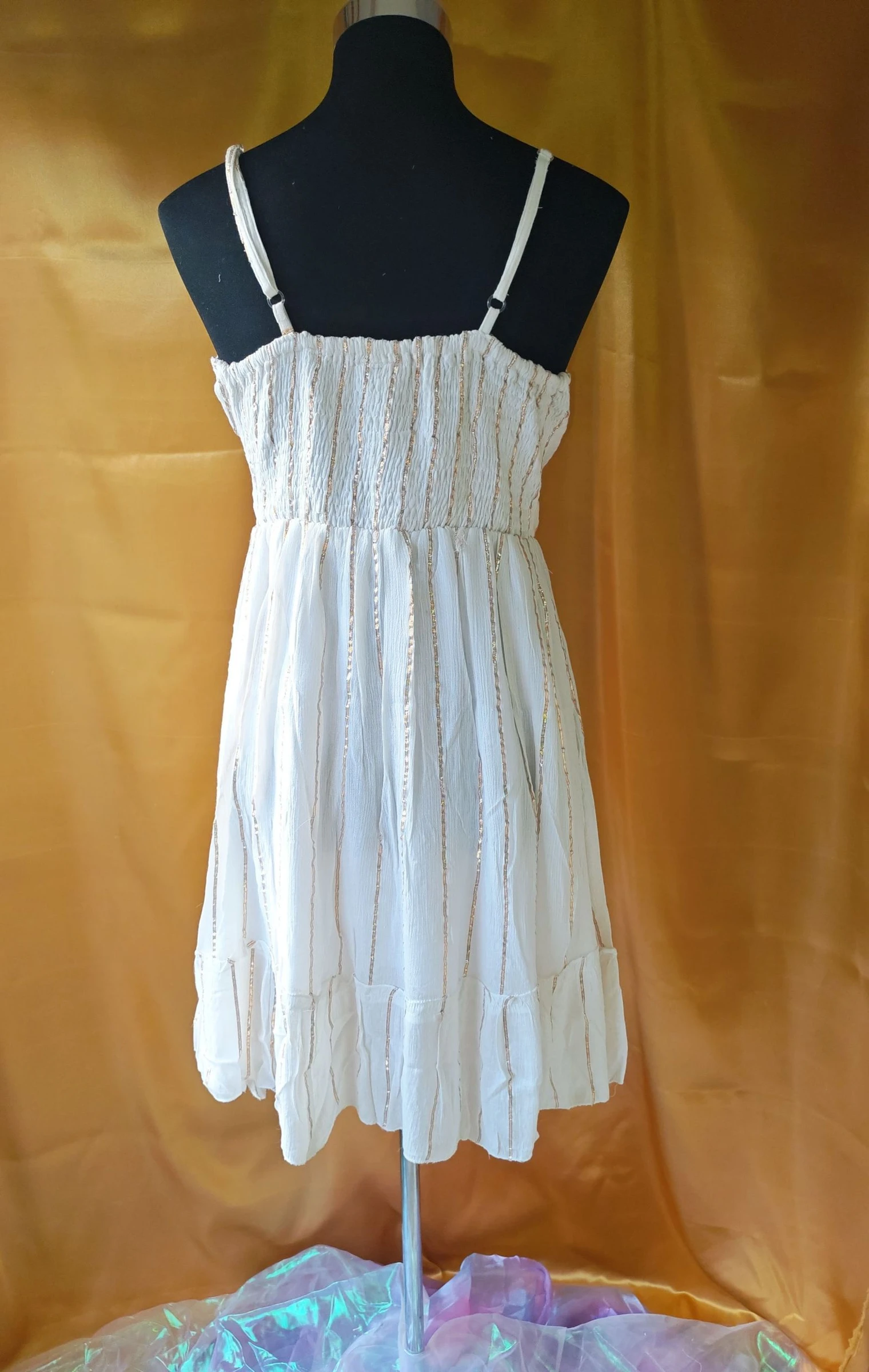 White dress with gold details – photo 3